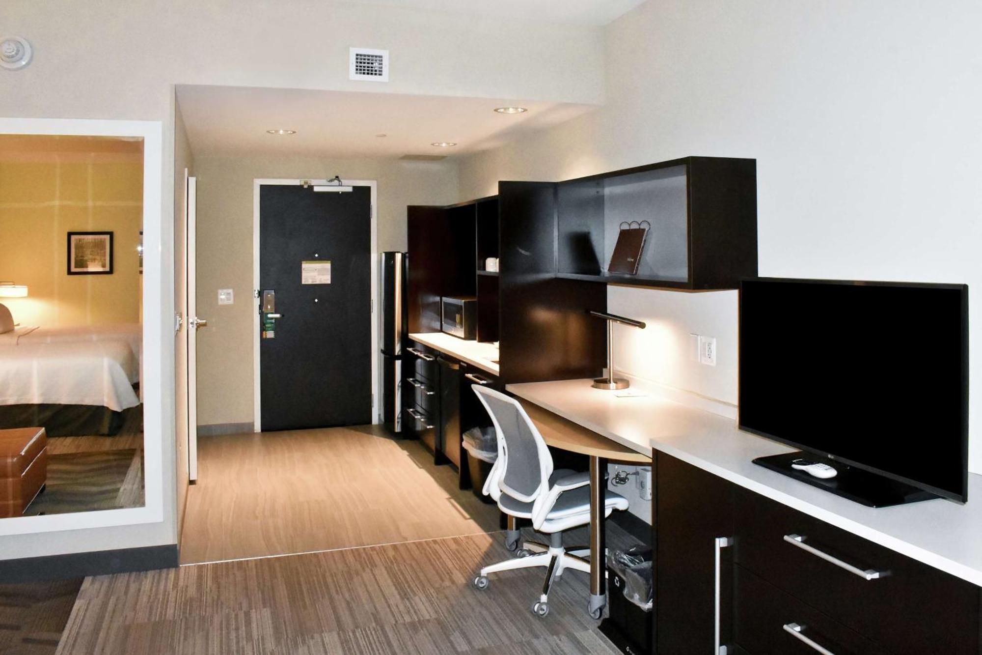 Home2 Suites By Hilton Charles Town Exteriör bild